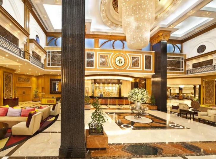 Gulf Hotel Bahrain - The Lobby